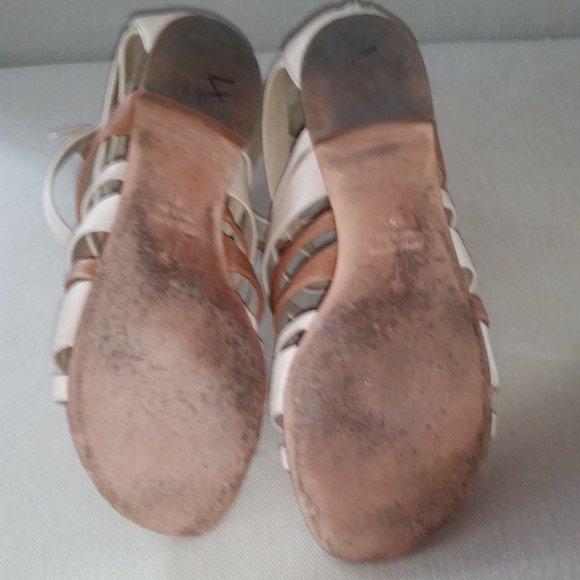 Giuseppe Zanotti strappy cream and tan leather sandals - Picture 4 of 6